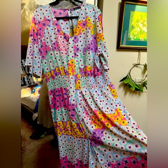 Multi colored jump suit from boohoo - Picture 1 of 4